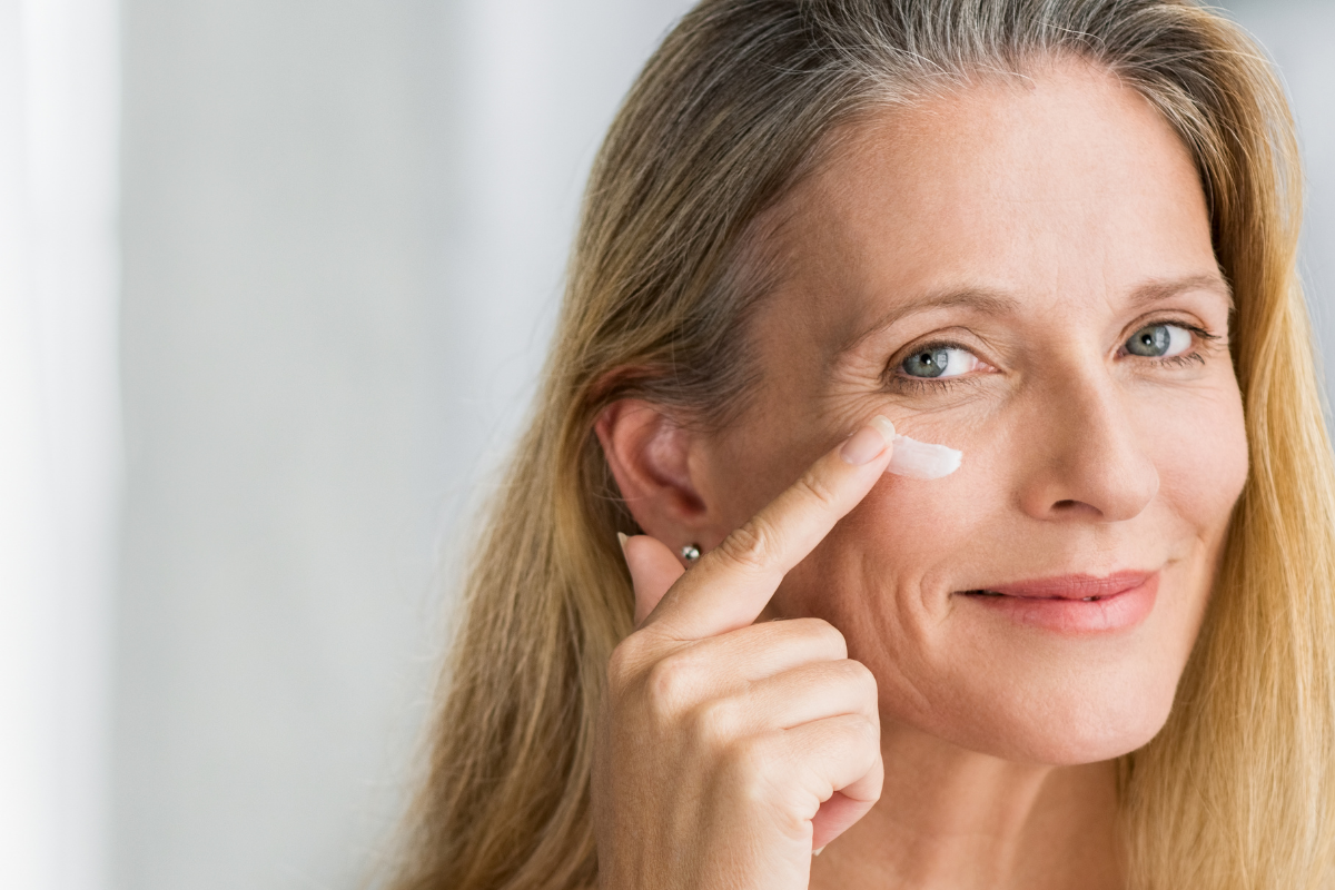 Healthy Aging statt Anti-Aging: Warum moderne Hautpflege nicht gegen das Alter kämpft